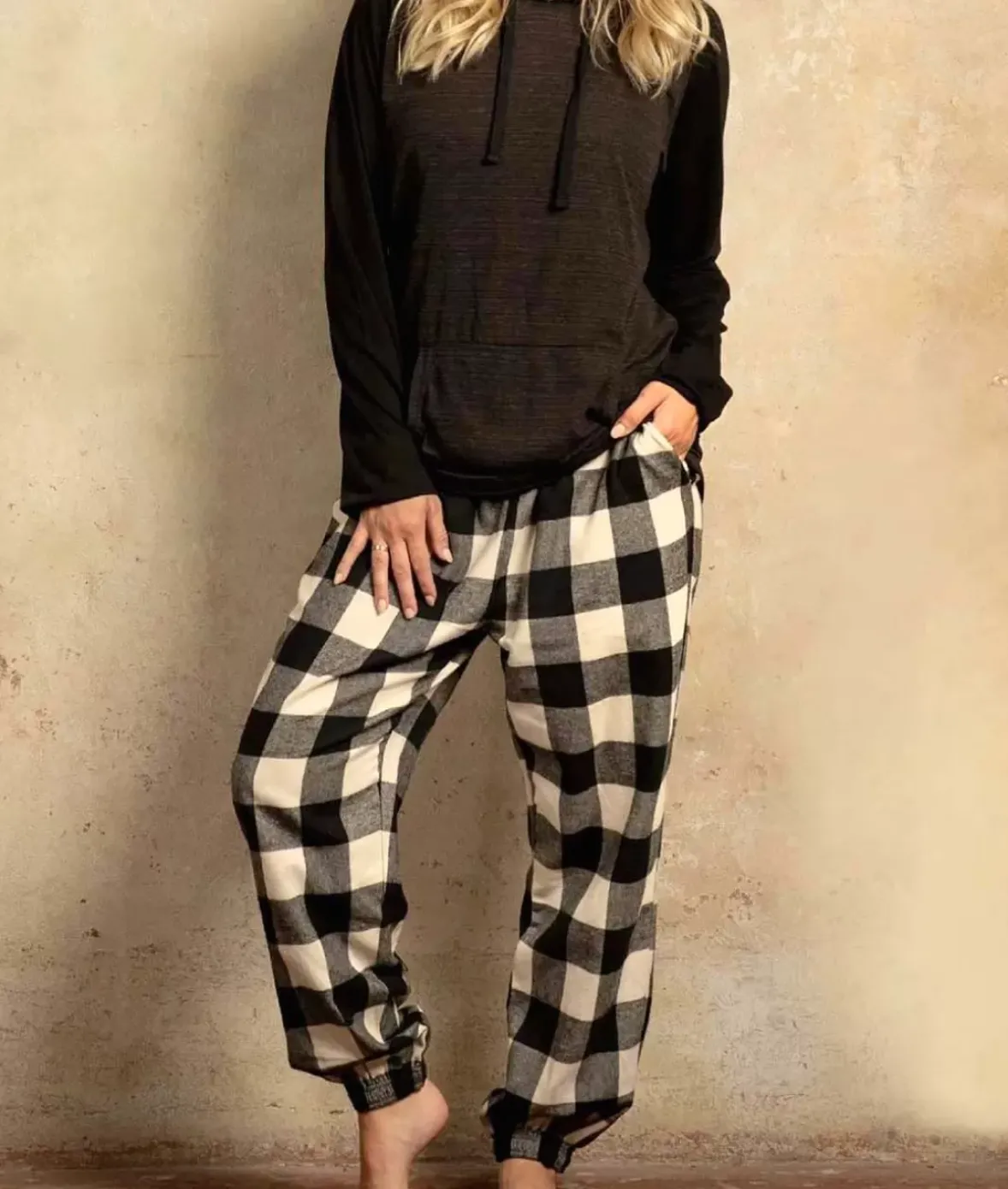 Nayked Apparel Bottoms>Soft Unisex Flannel Jogger With Pockets