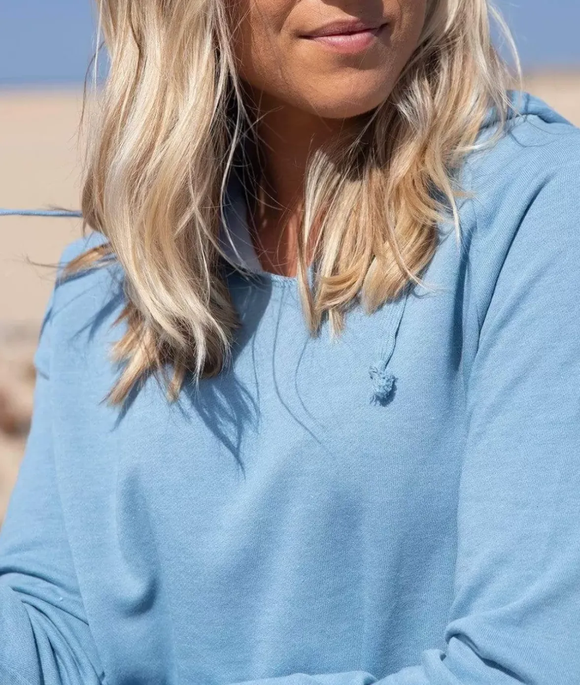 Nayked Apparel Tops>Women'S California Wave Wash Hoodie