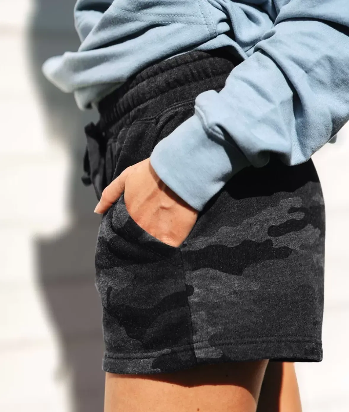 Nayked Apparel Bottoms Skirts & Dresses>Women'S California Wave Wash Sweatshorts