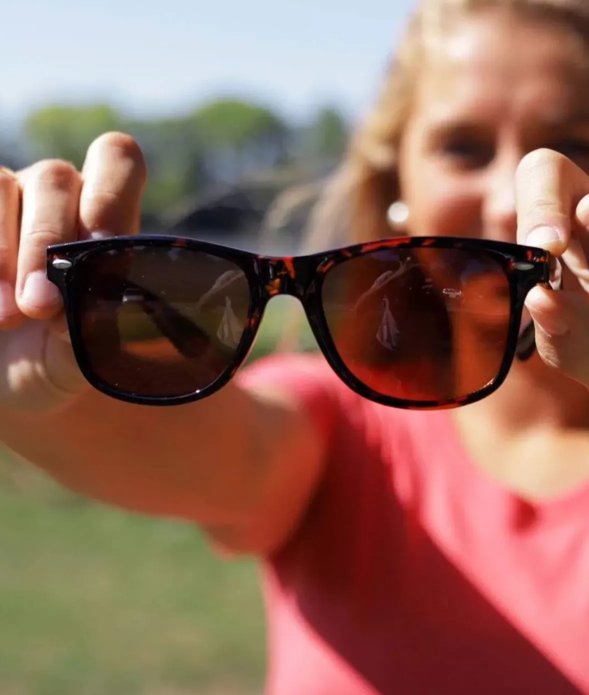 Nayked Apparel Accessories>Women'S Classic Retro Sunglasses With Uv Protection, Lifetime Guarantee