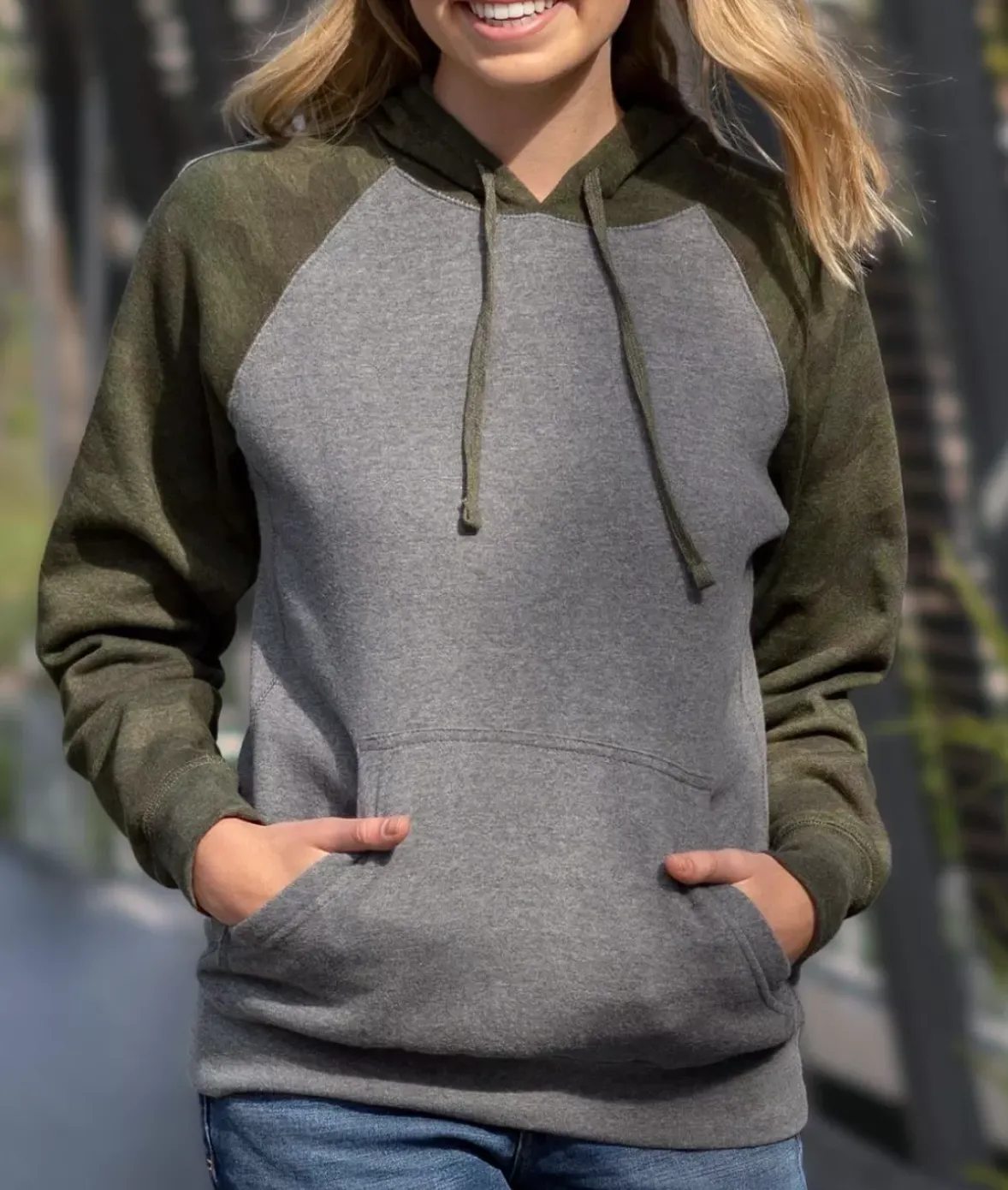 Nayked Apparel Hoodies & Sweatshirts>Women'S Ridiculously Soft Boyfriend Raglan Colorblocked Hooded Sweatshirt
